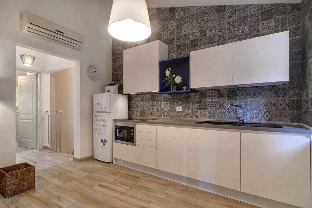 Faenza Elegant Apartment Флоренция Экстерьер фото